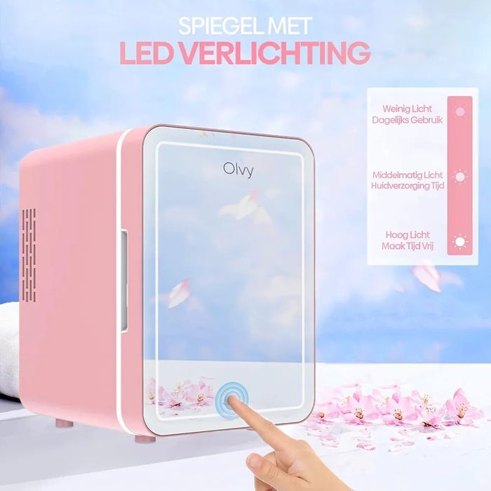 Мини хладилник OLVY с обем 4 литра за козметика, бебешка храна, мляко,