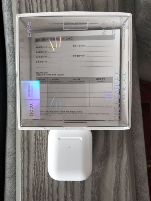 Срочно Продам оригинальные наушники Hoco EW45.