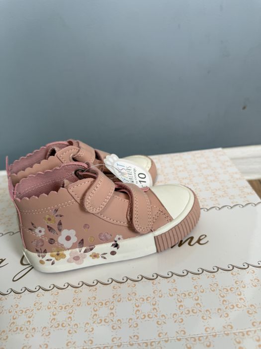 Кеды весенние для девочки
