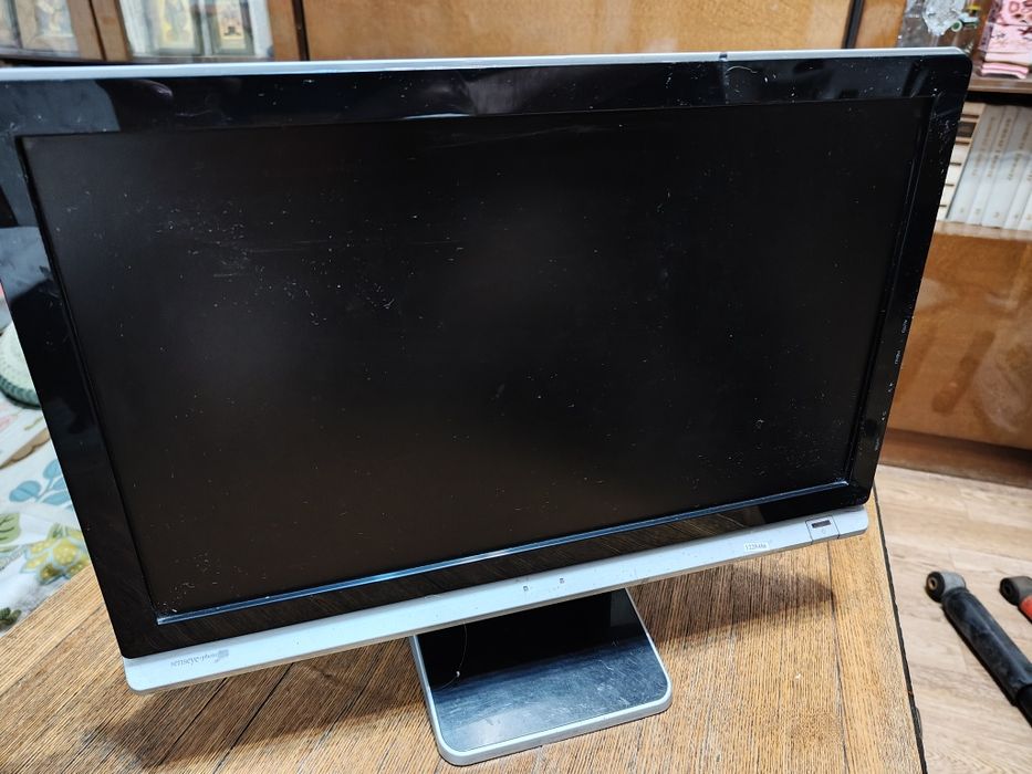 Мониторы LG, Samsung, Brateco, Benq