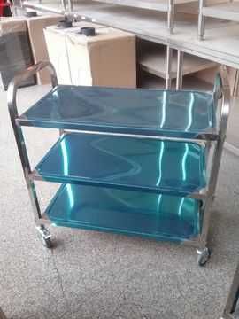 Колички ,маси за сервиране и от сервиране 3 модела ПРОФЕСИОНАЛНО,НОВО