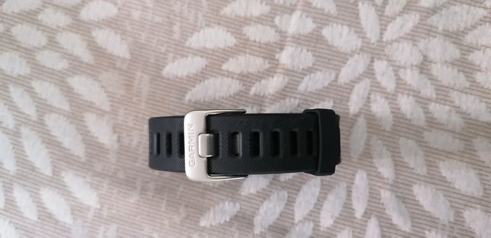 Голф часовник (гривна) GARMIN