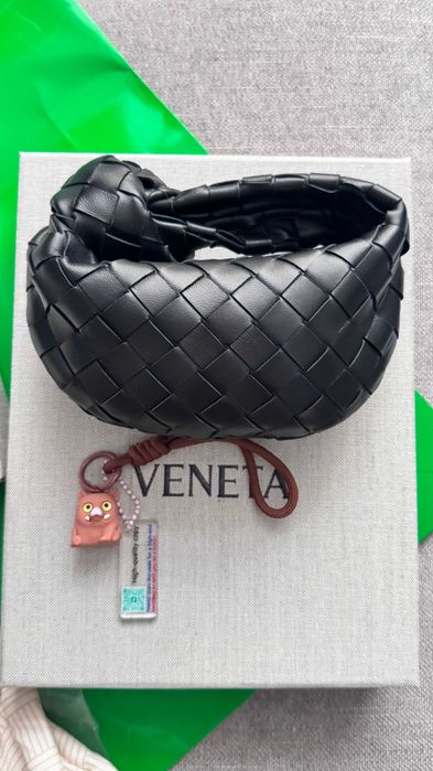 продам кожаную сумку малышку