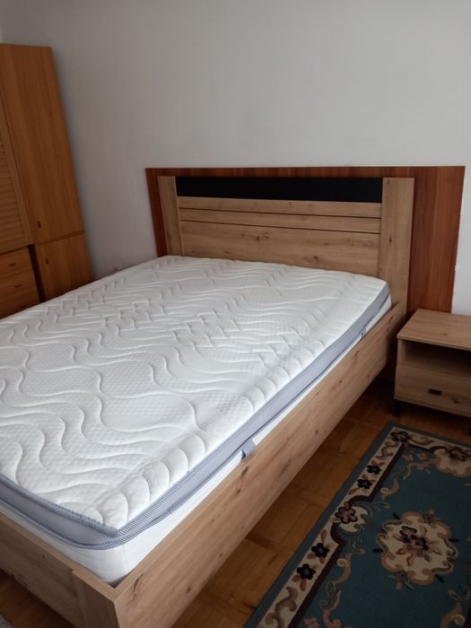 Închiriez apartament 2cam  et1 str.hipodrm(barieră)