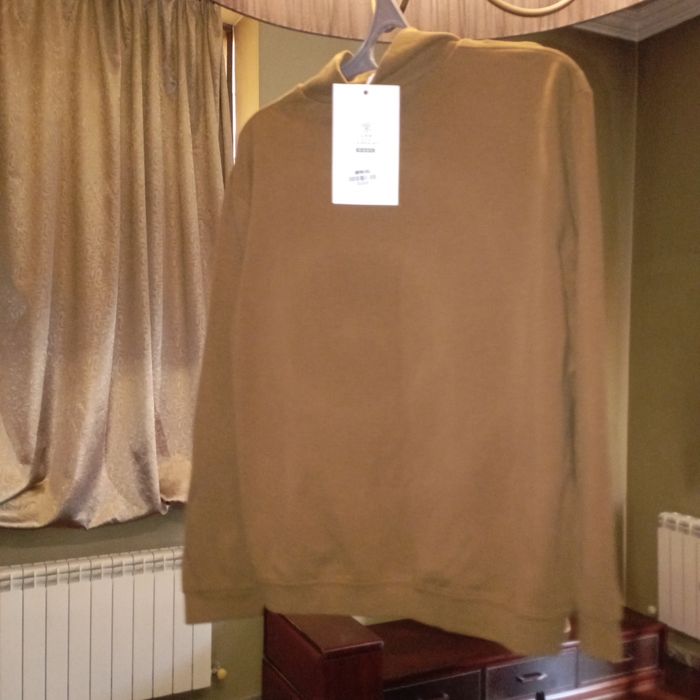 Трикотажная кофта