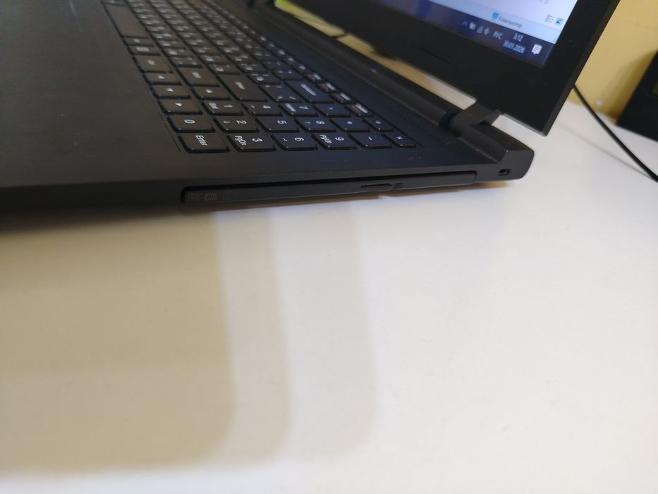 Ноутбук леново виндовс 10про