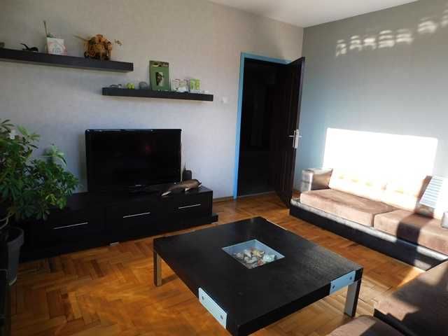 Дава се под наем Четиристаен апартамент в Търговище, Център - 115 кв.м за 459 € - Снимка #7