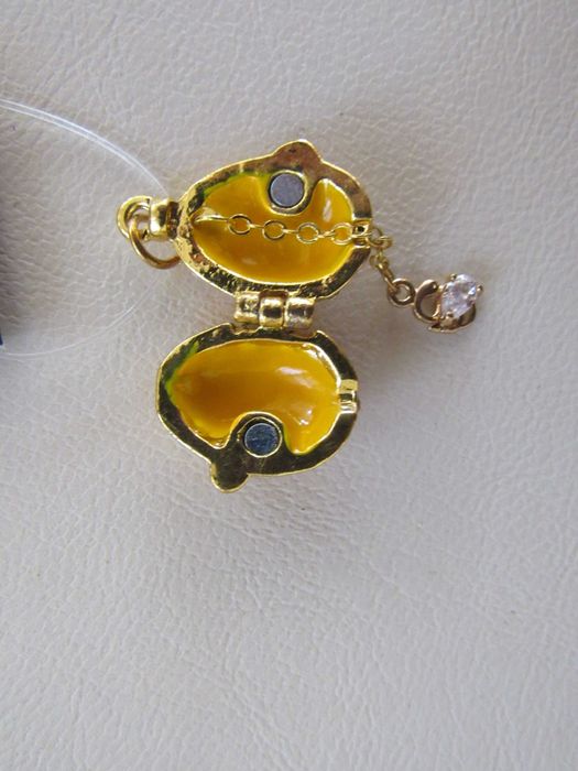 Фино дамско колие-висулка с Яйце Фаберже, ново