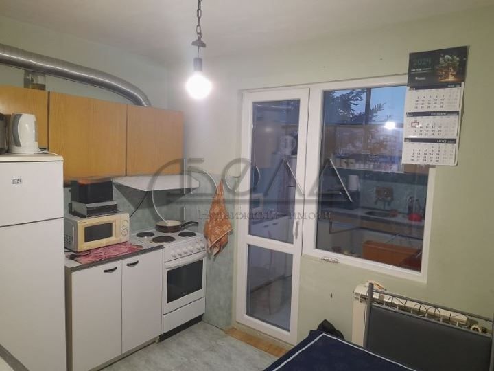 Продава се Двустаен апартамент в София, Люлин 9 - 64 кв.м за 2000 €/кв.м - Снимка #2