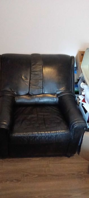 Кожен диван и фотьоил