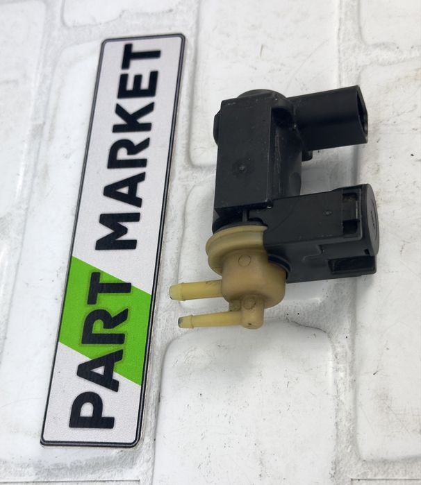 Клапан налягане AUDI 059906627N