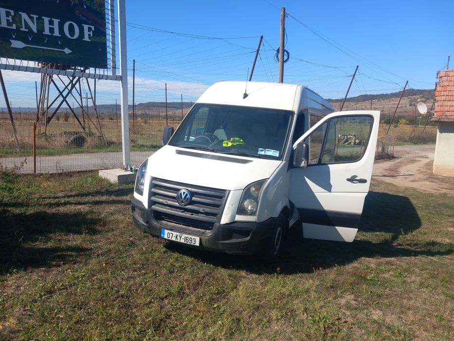 Vw crafter 2.5 tdi volan dreaptA . Funcțional 136 cp. Motor ok.