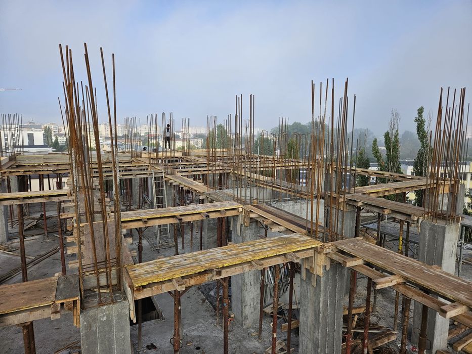 Echipa - Executam lucrări de construcții!!!