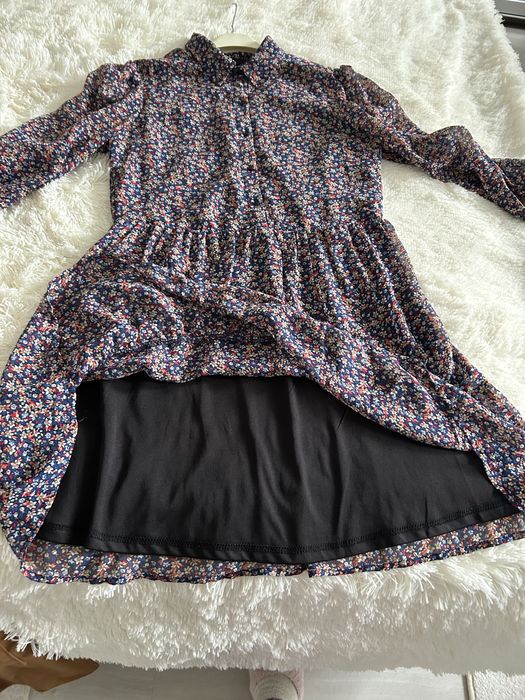 Rochie H&M cu motive florale marimea S