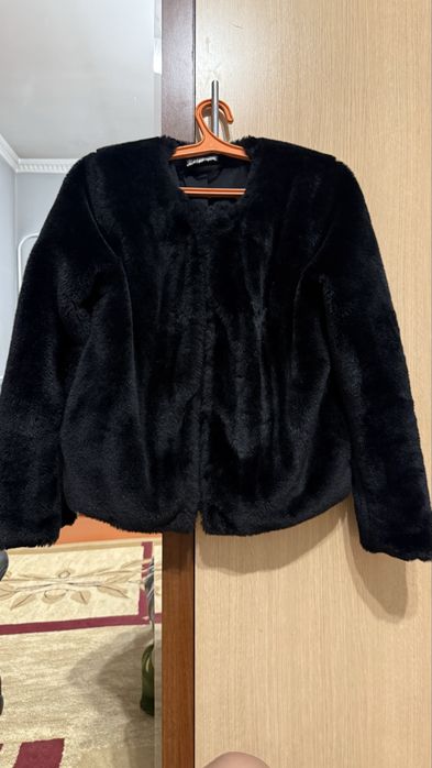 Меховая кофта.