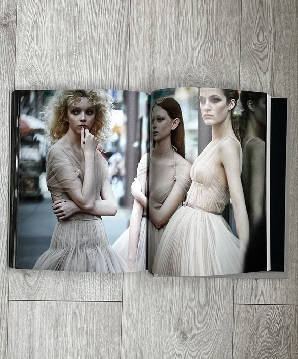 Книга Peter Lindbergh.Dior