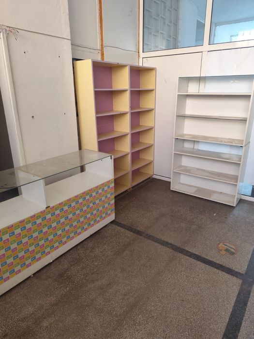 Рафтове за магазин