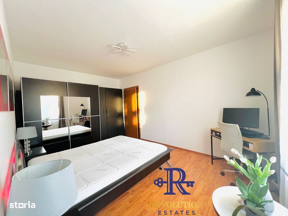 Comision 0! Ap. la cheie, în bloc mic, zonă de case-Grand Hotel Italia