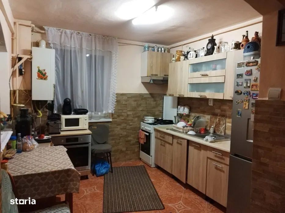 3 camere zona Piata Hermes, 62 mp — fotografia 1
