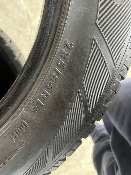 Гуми 235 55 18 Dunlop 2017г