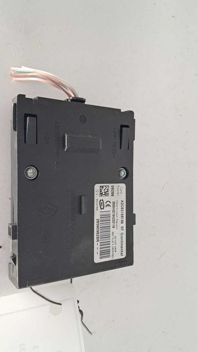 cititor cartela Renault Megane 3 an 2010 cod 285909828R