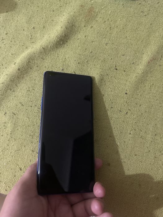 ONEPLUS 8pro 12/256 Gb