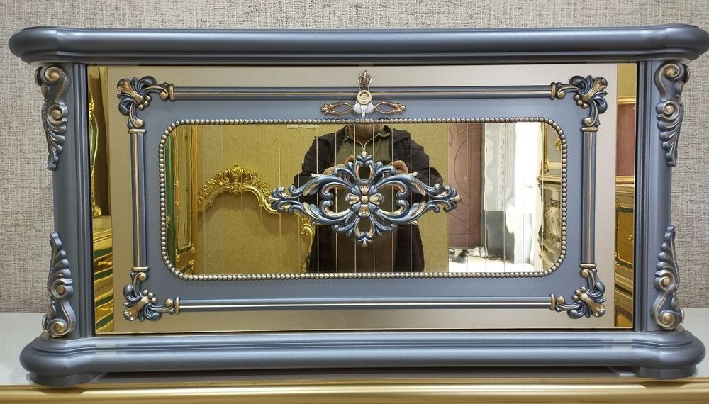 Империя сандиклари