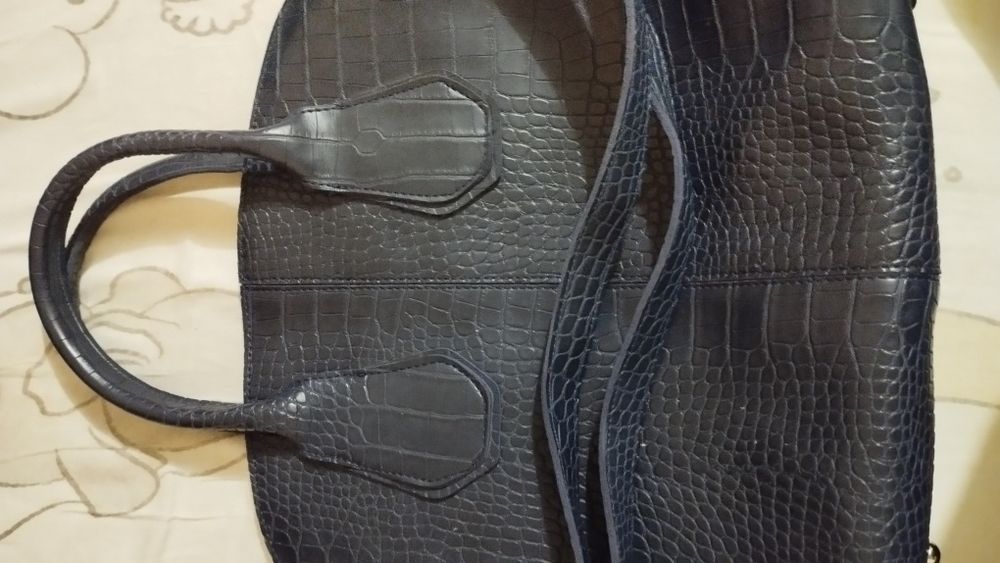 Женская сумка вместительная