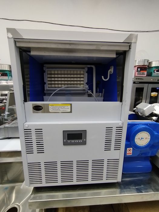 ЛЁД Muz aparat лёдгенератор 1 qul optim narxlarda ice maker, Qor yogʻo