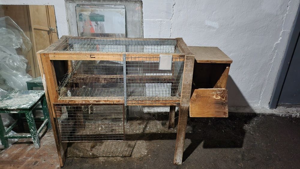 Продам клетку для кроликов