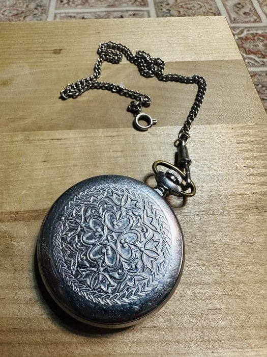 Продам часы "Молния"!