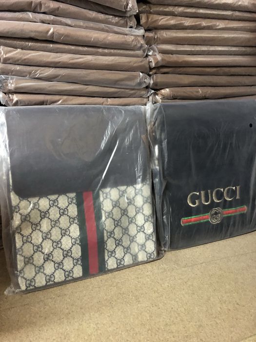 Чанта Louis vuitton,Gucci