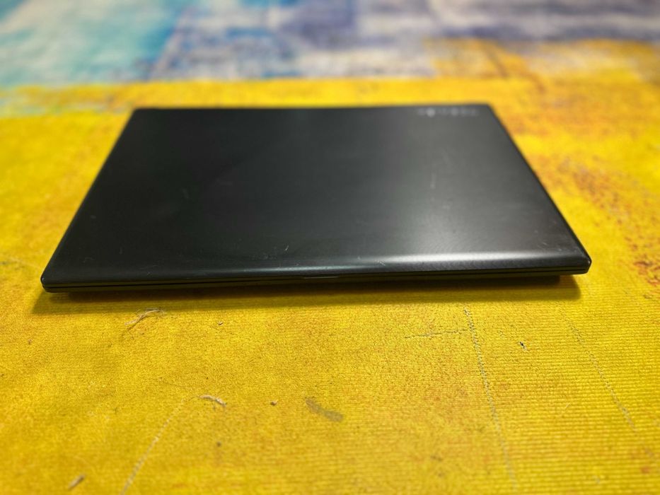 Laptop Toshiba Pro R50, slim, ram 6 gb ddr3, hard 500