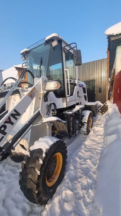 Фронтальный погрузчик TALANT ZL 940