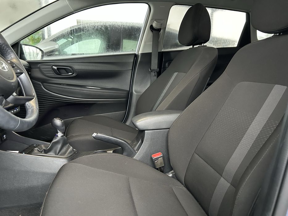 Hyundai i20, 1.2, Led Line, 2024, 10.000 km, + anvelope iarna cu jante