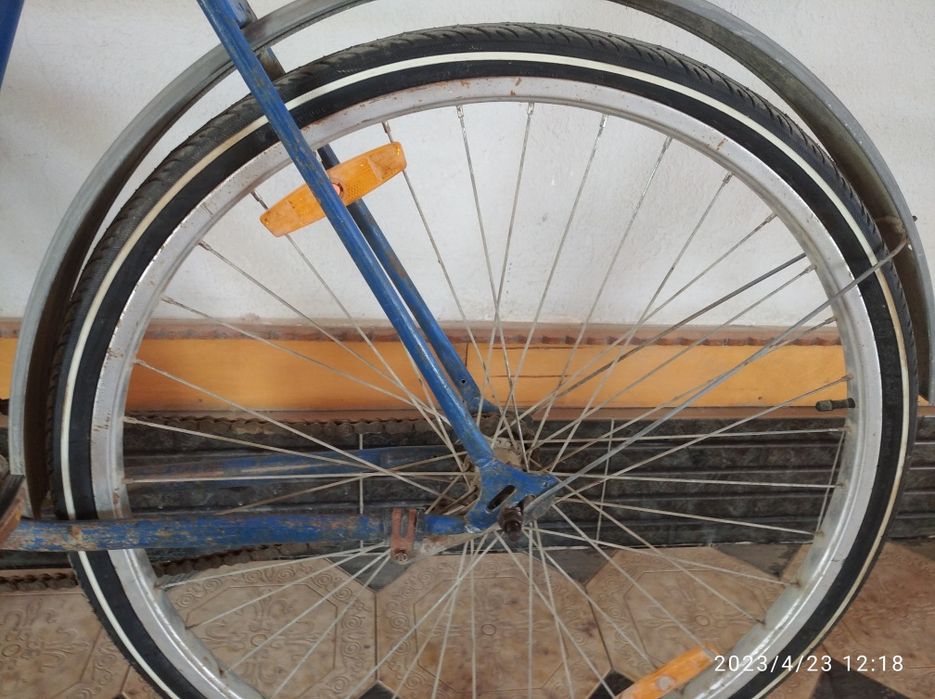 Ural velosiped sotiladi tez va arzon