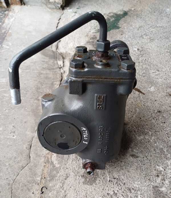 Caseta de directie camion Mercedes Atego 1527 19.5 - Piese/Dezmembrari