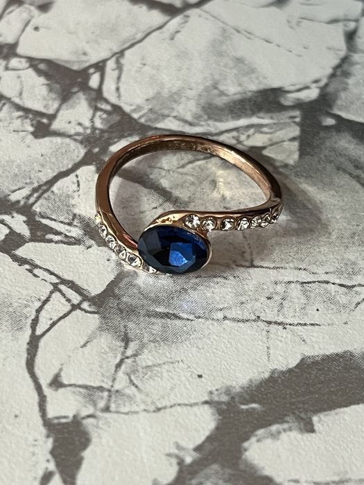 Кольцо женское разные виды