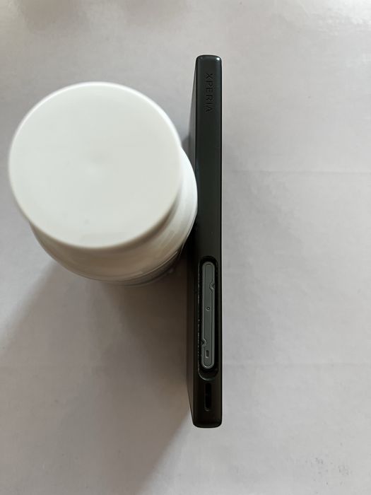 Telefon SONY xperia Z5 compact