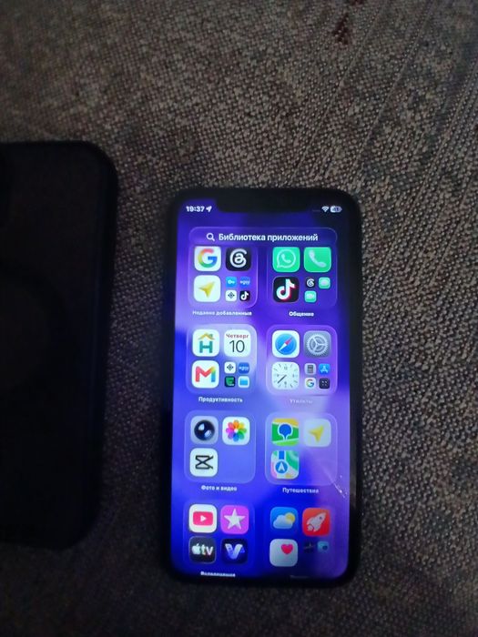 IPhone 11 продам