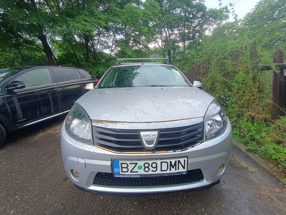 Vând Dacia sandero