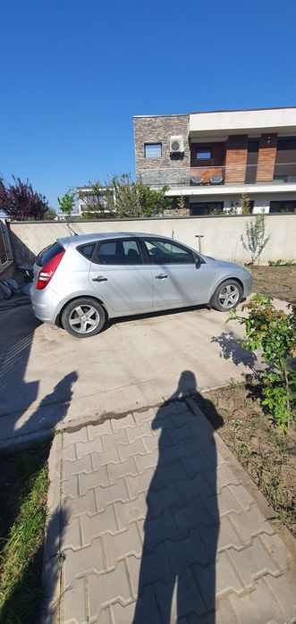 HYUNDAI i30 2010 — imagine 5