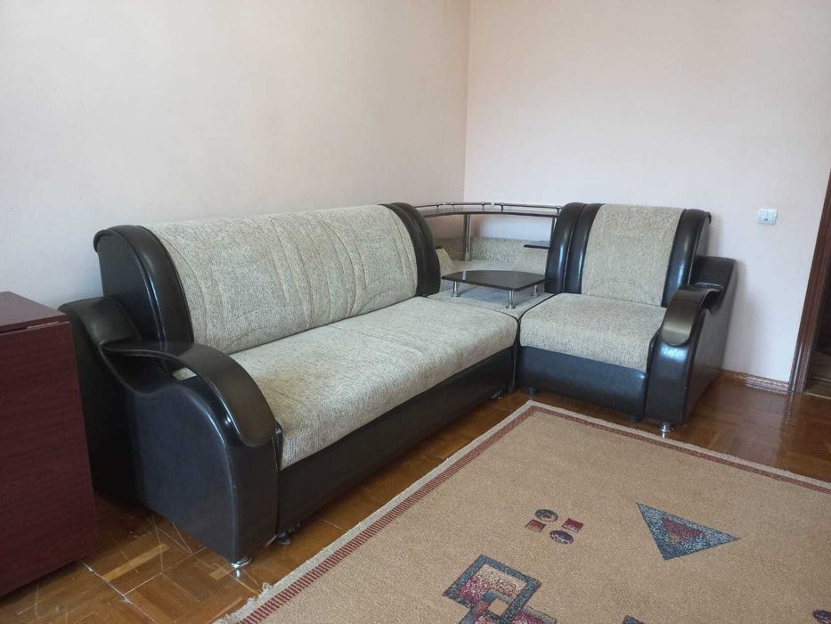 Продам угловой  диван