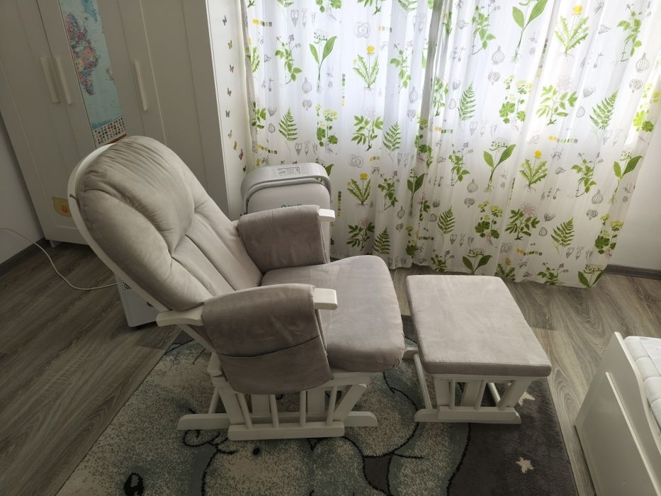 Balansoar cu taburet