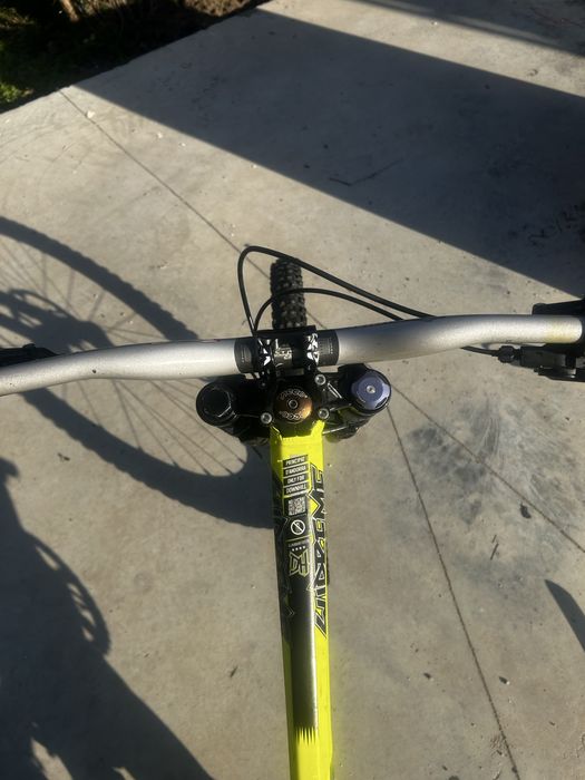 Продавам: Commencal supreme v3
