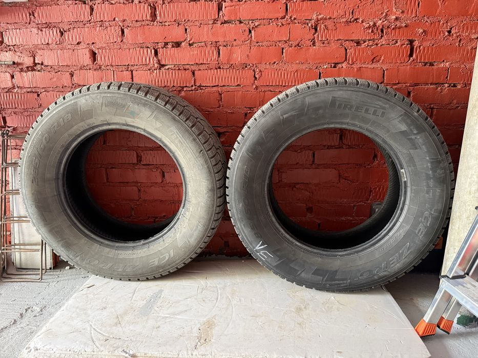 Зимние шипованные шины PIRELLI