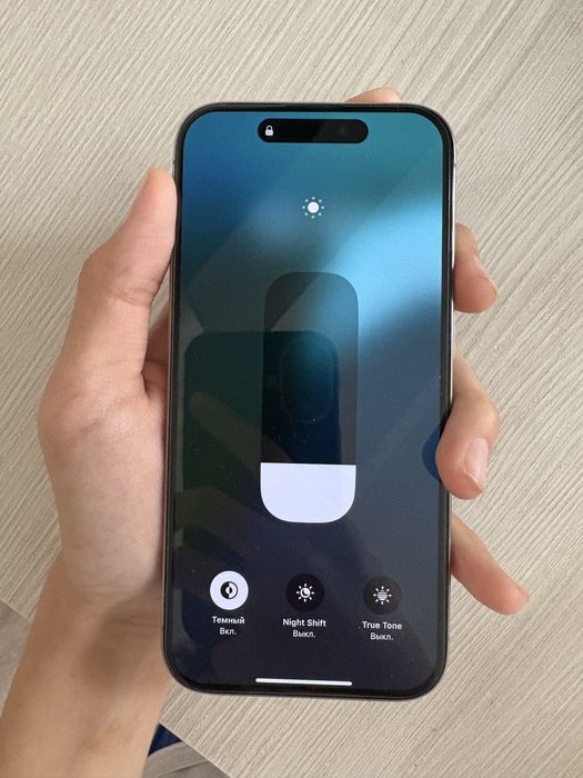 Айфон 15 про идеяльном состоянии