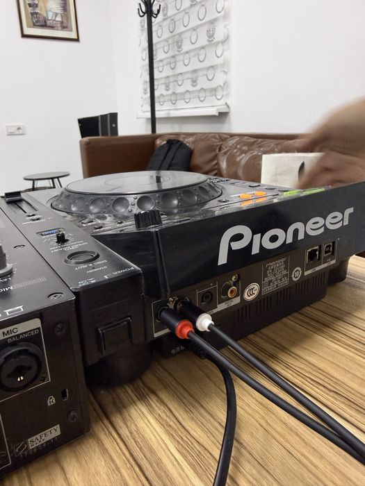 Продаю DJ комплект pioneer