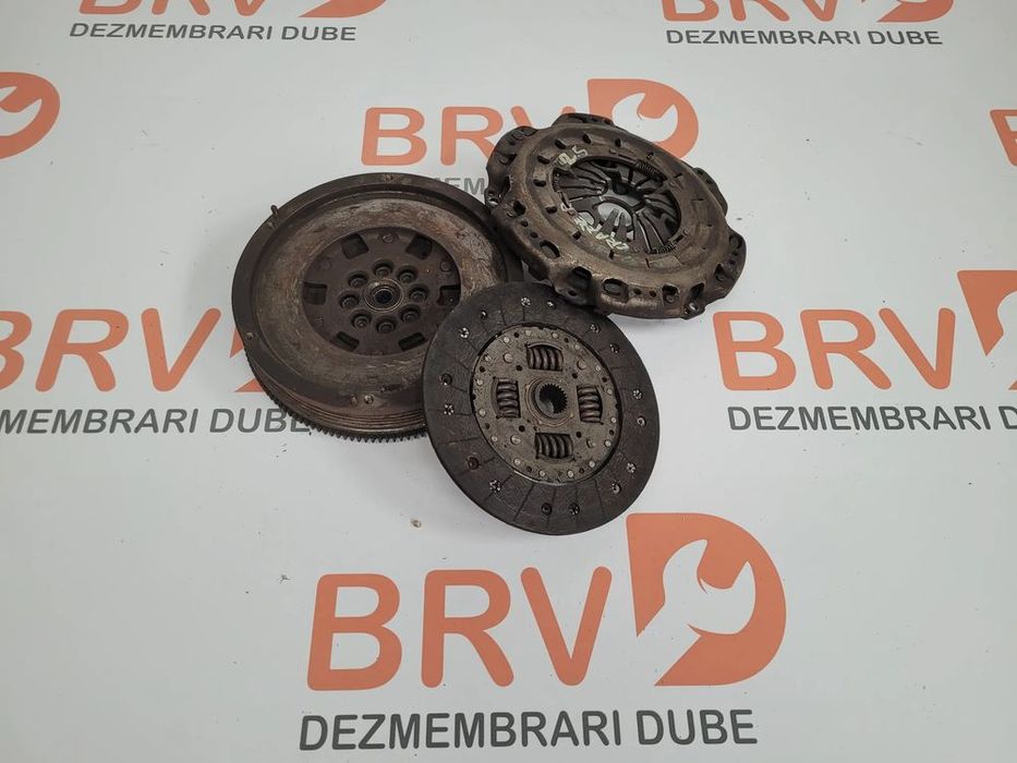 Kit ambreiaj ( placa +disc + volanta ) 2,5 motorizare pentru Vw Crafte