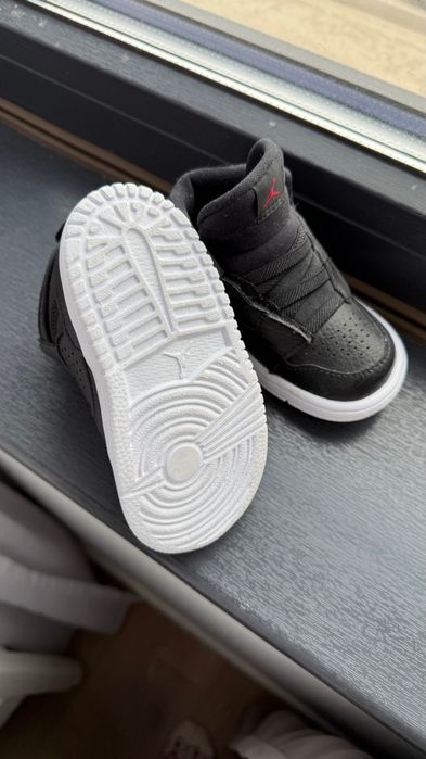 Маратонки Jordan